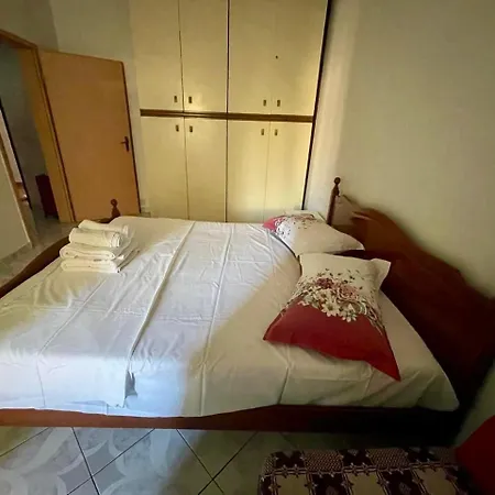 50 Steps To The Sea Durrës